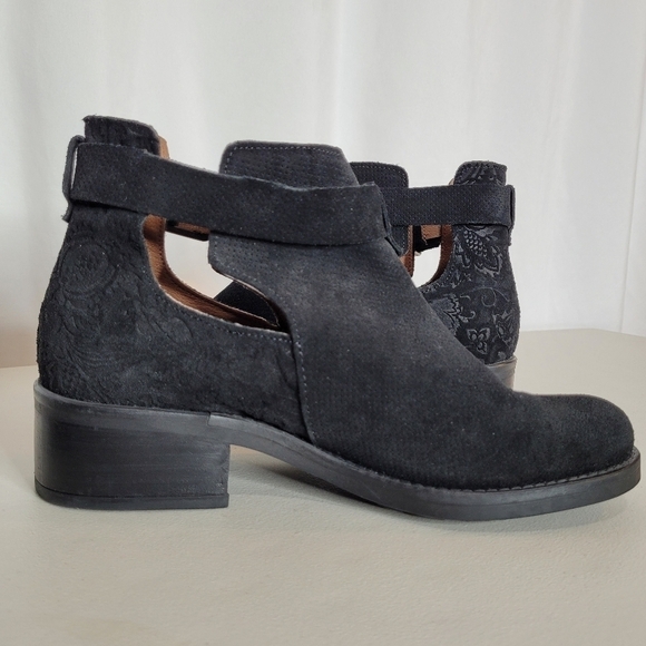 Tara M. Keegan Black Suede Leather Ankle Boots - Size 37 / 6 - 6.5 - Picture 4 of 15